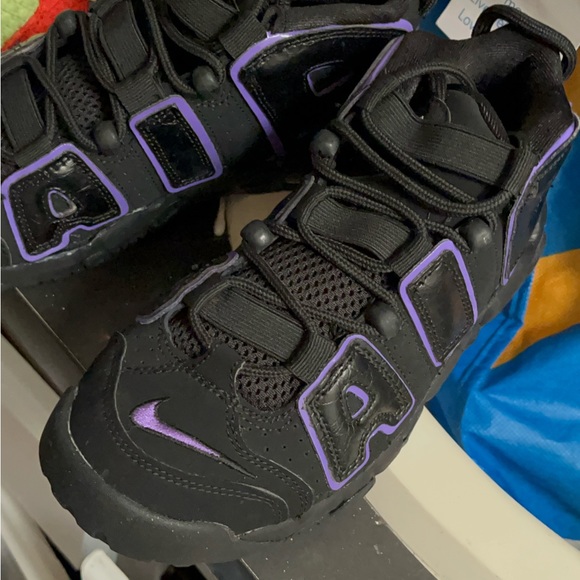 All shoes $50 a pair! - Picture 3 of 11